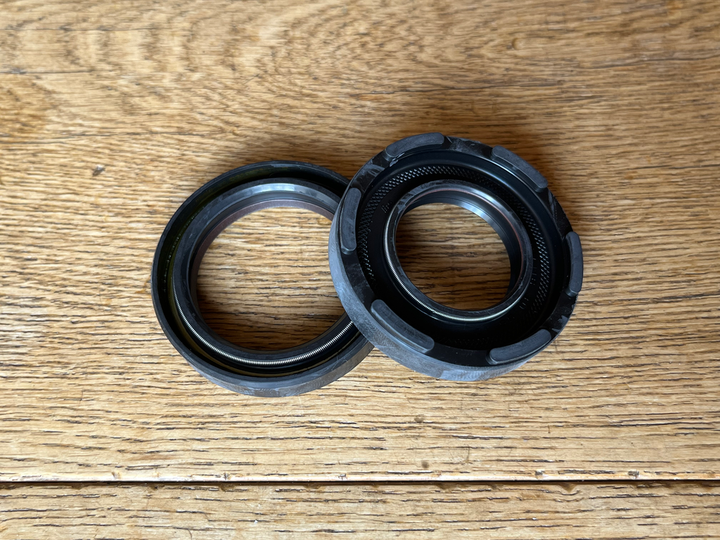 Jeu de joints spy de vilebrequin (côté droit et gauche) Yamaha TY250 59N