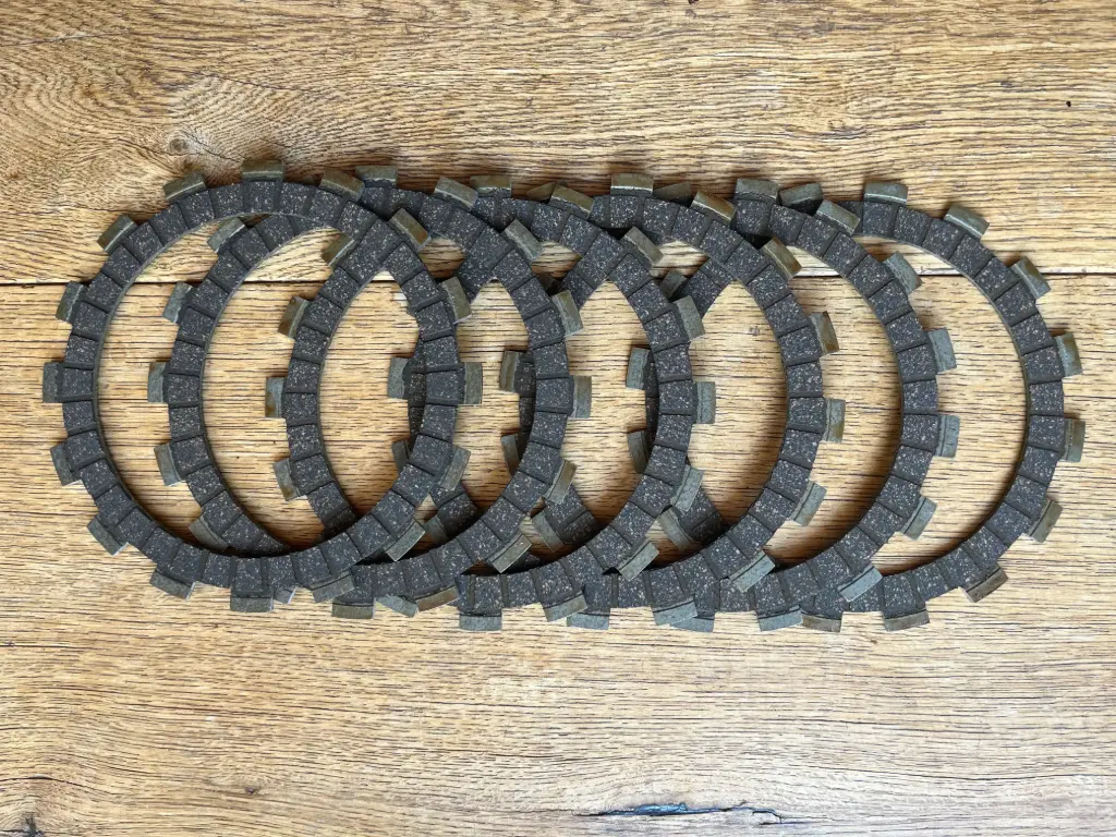 Kit de 6 disques d’embrayage garnis Yamaha TY250 59N