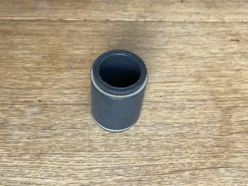 Caoutchouc de raccord silencieux / pot avant spécial Yamaha TY250 59N