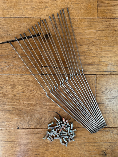 Jeu de 16 rayons inox type Z et écrous pour jante arrière Yamaha TY250 59N (adaptable)